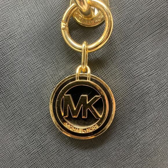 Michael Kors Cynthia Black Saffiano Leather Chain Handle Satchel Purse Bag - Picture 3 of 11